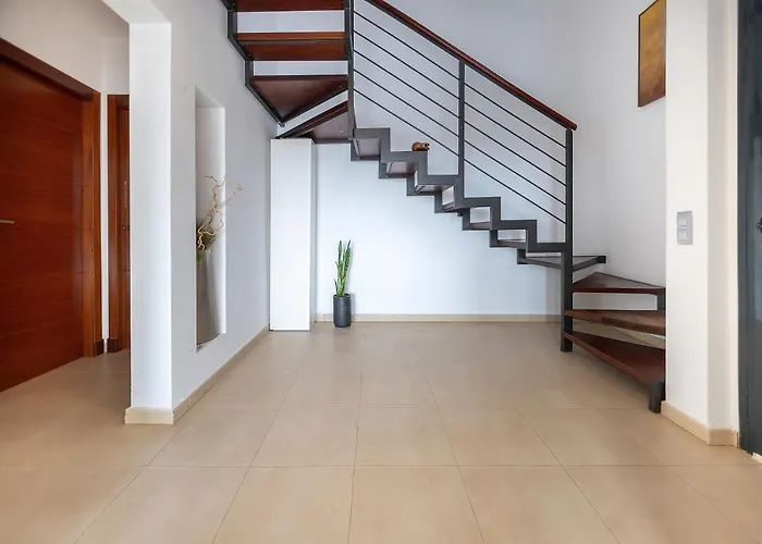 Lanzacosta Golf Villa